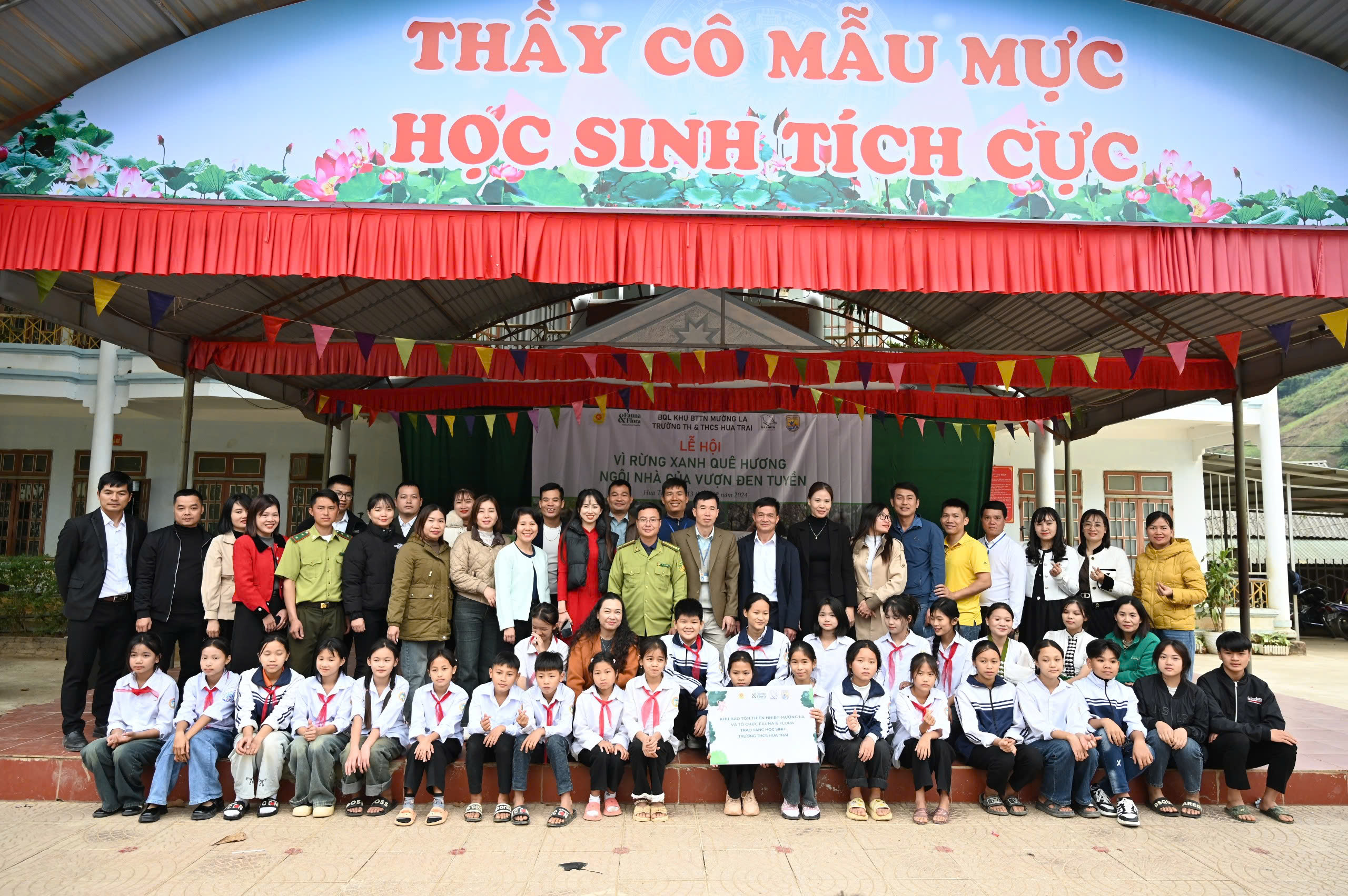 Hội thi Vì rừng xanh quê hương ngôi nhà của vượn đen tuyền